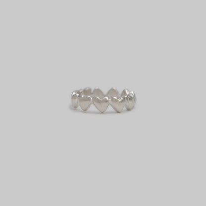 heart ud ring