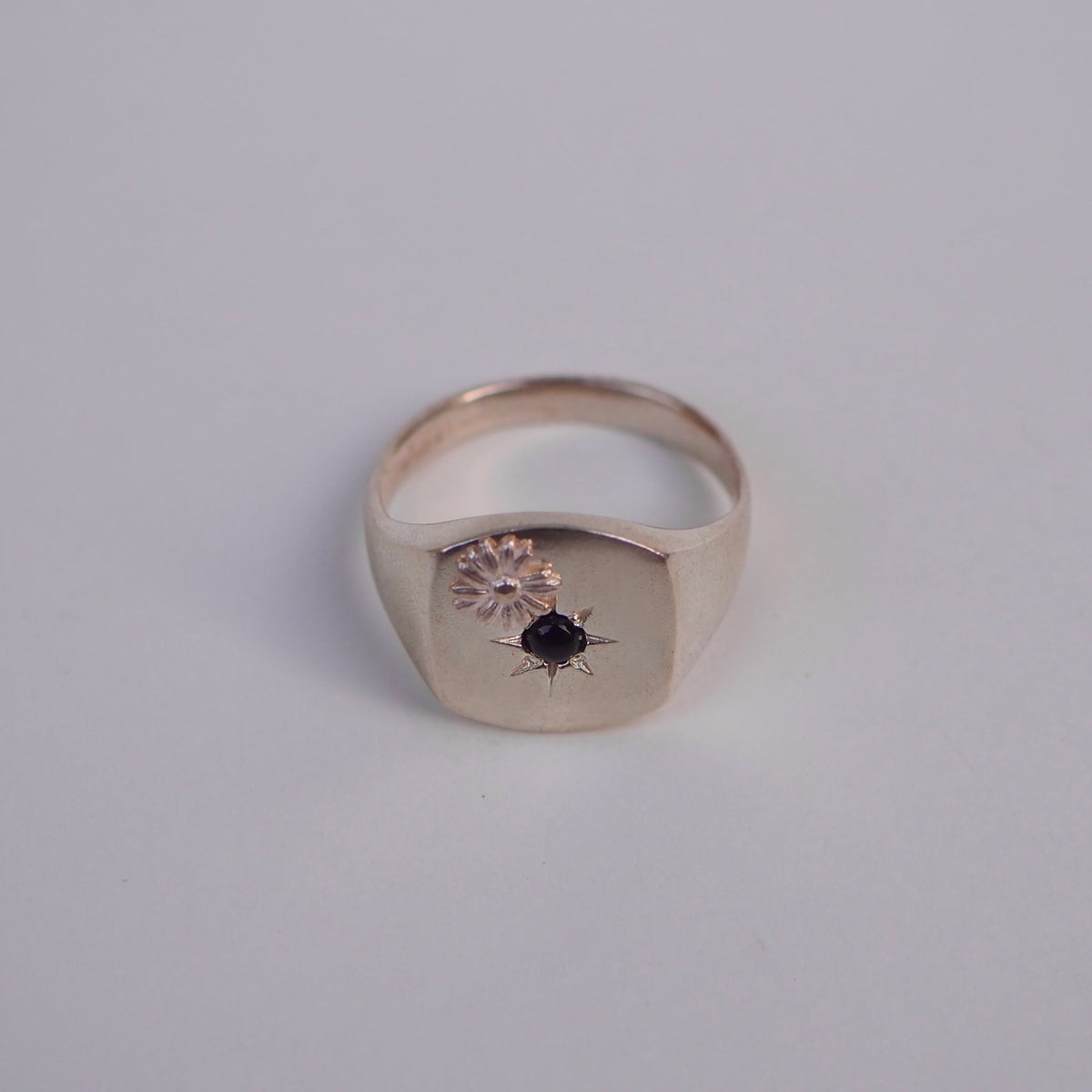 onsy ring