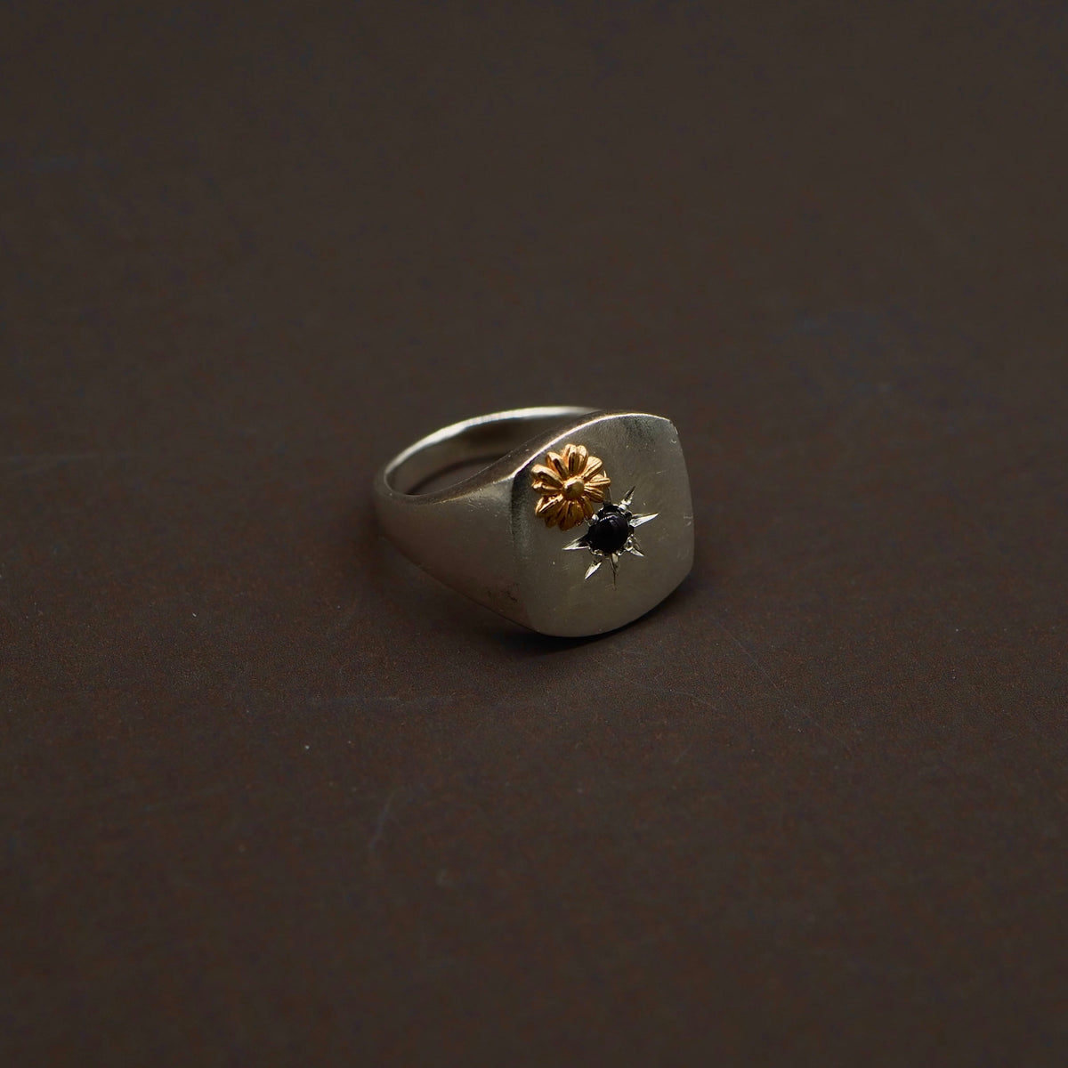 onsy ring