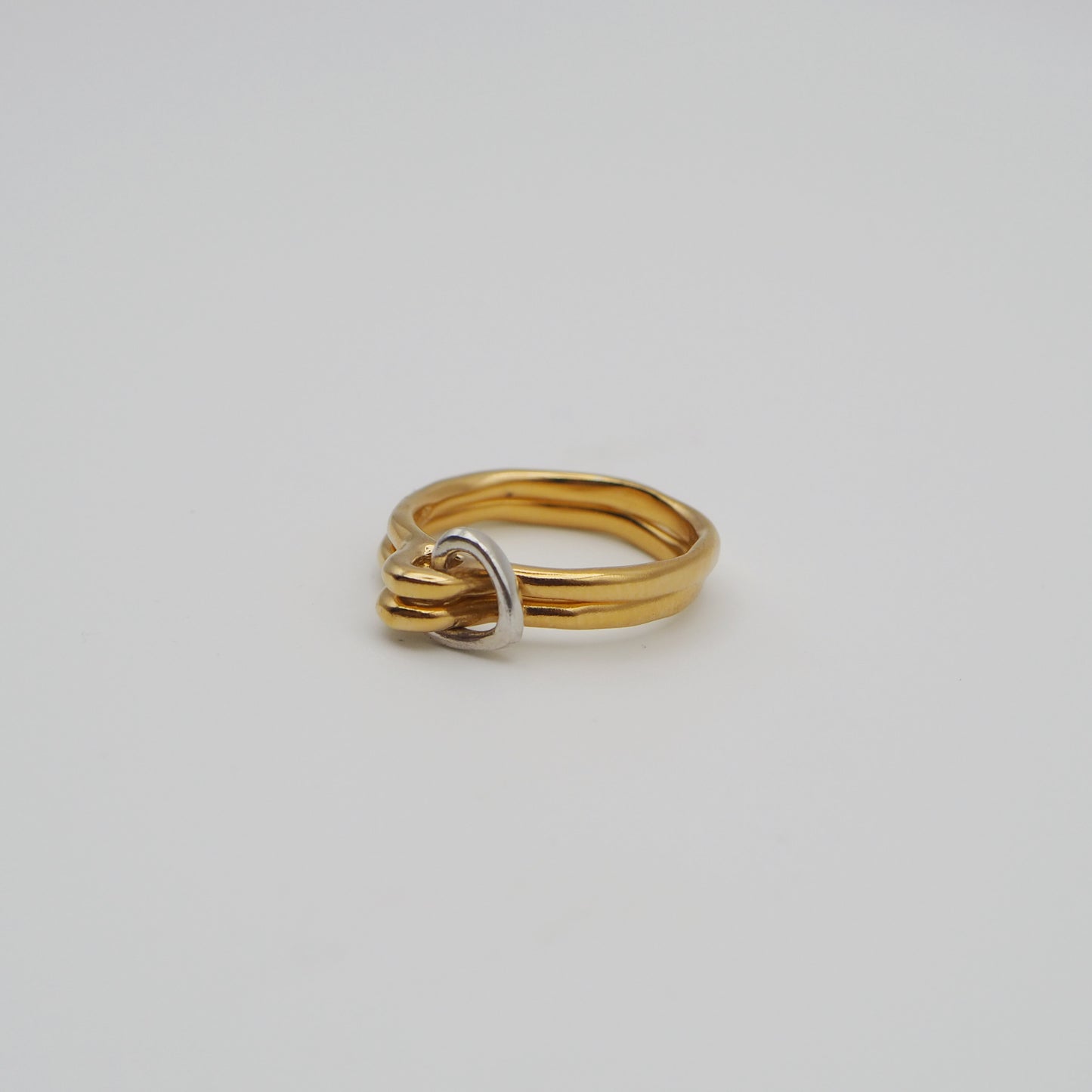 HLAA ring