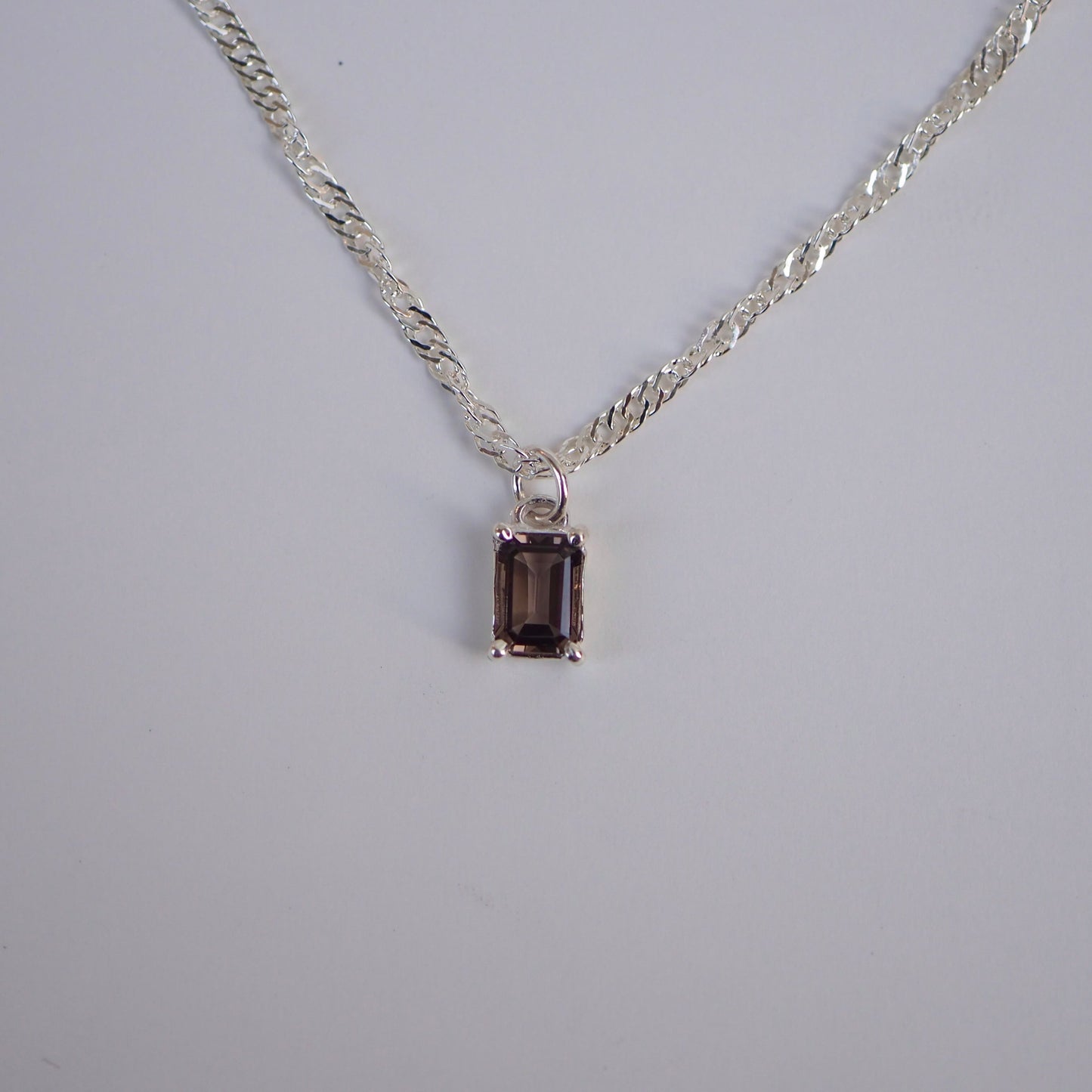 Q emerald necklace