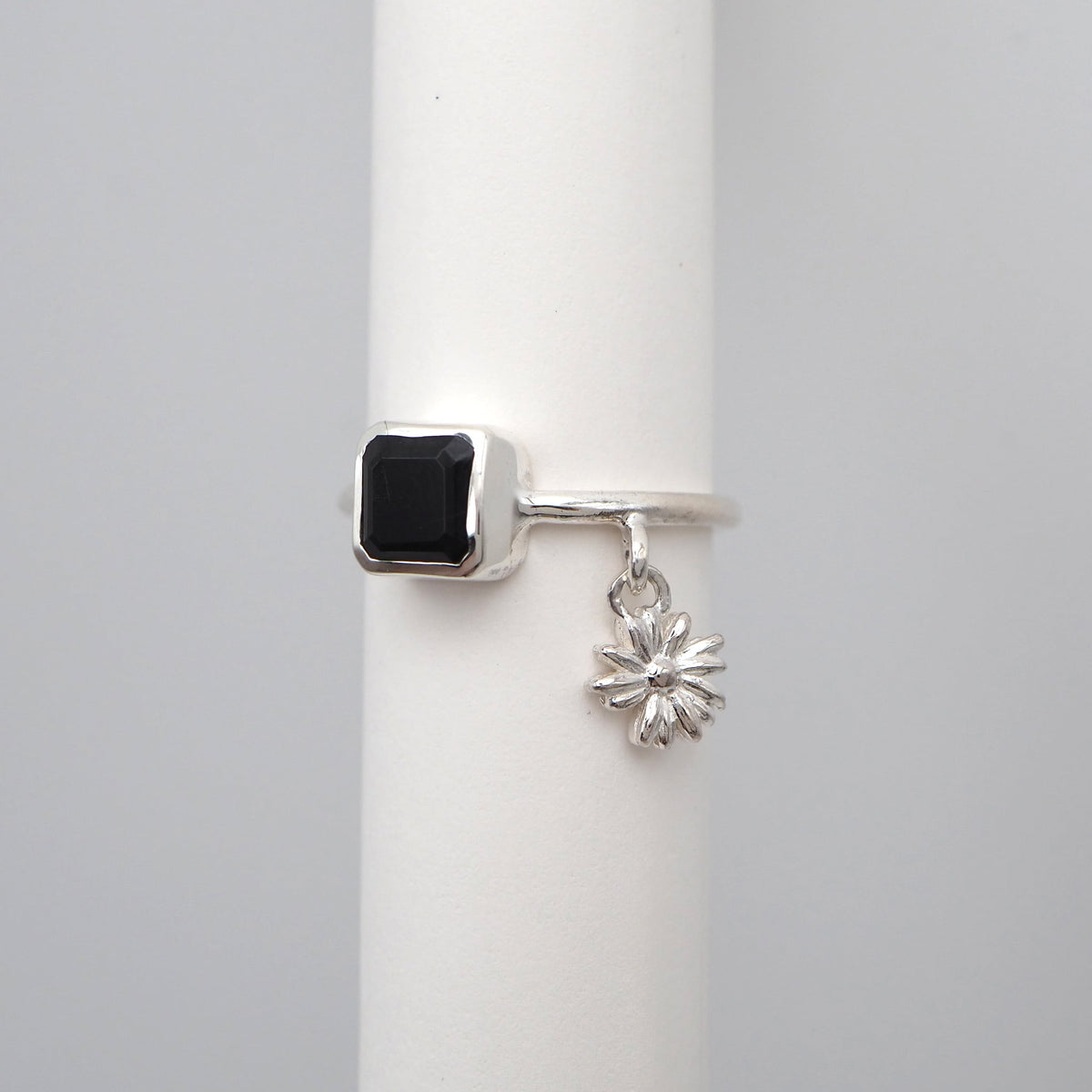 hopyring Silver color Daisy 有り
