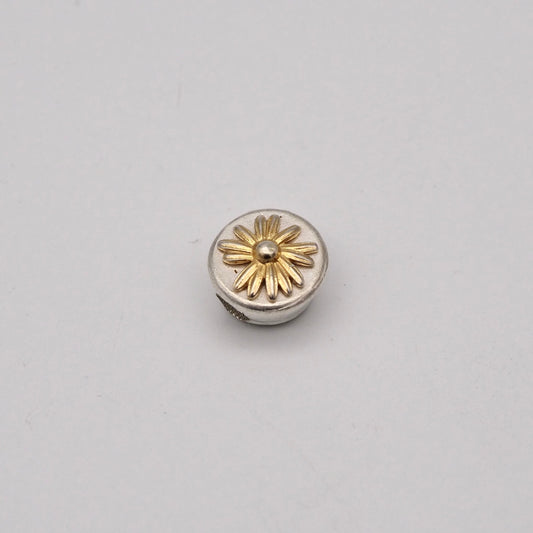 daisy shoes charm