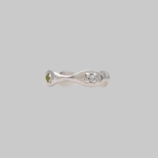 wv p ring (all stone ver.)