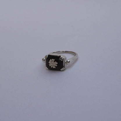 empy ring