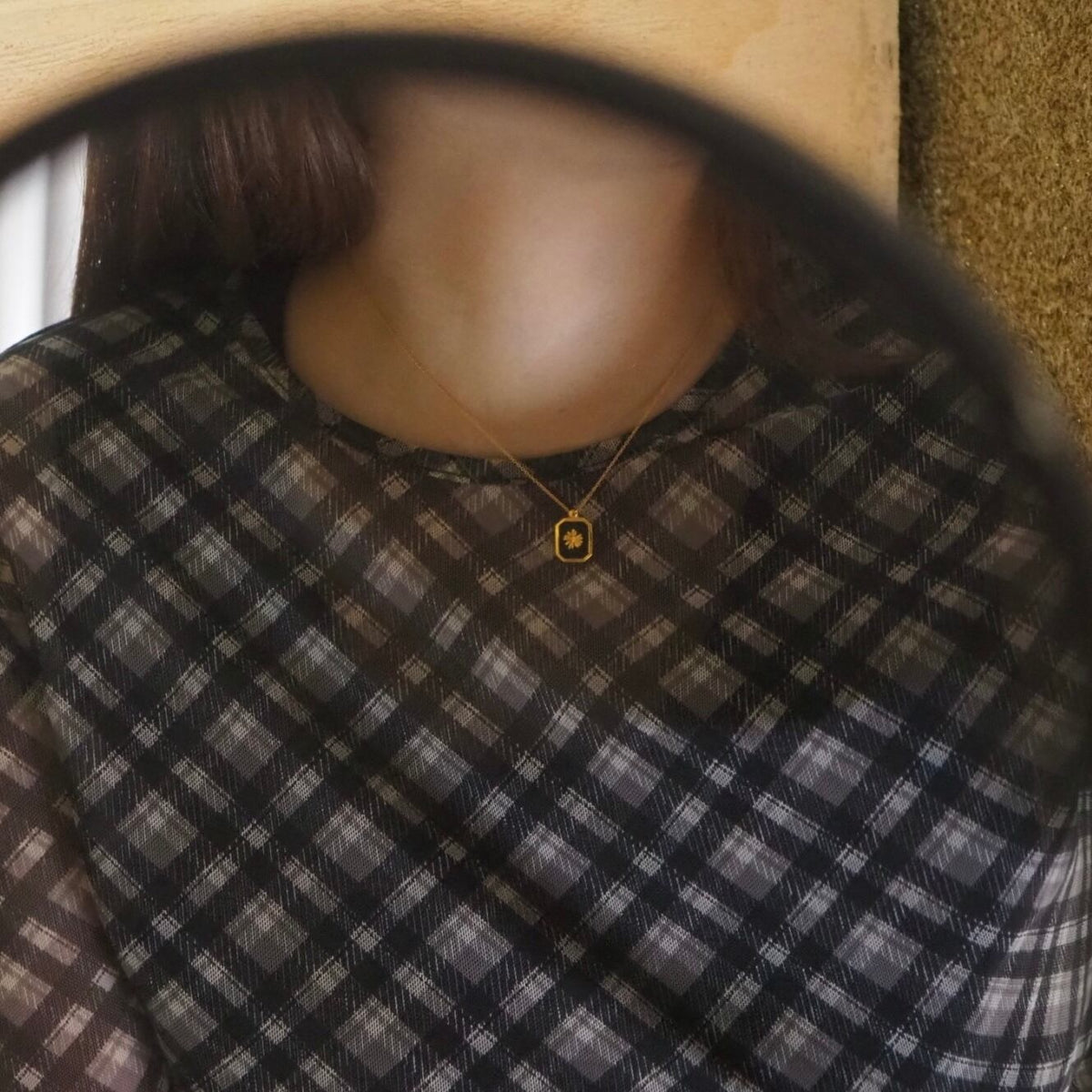 empy necklace