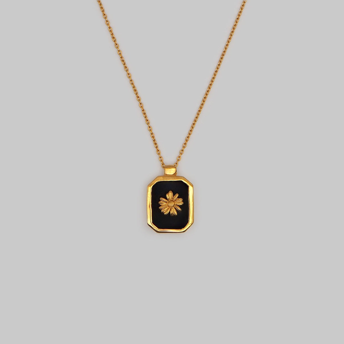 empy necklace