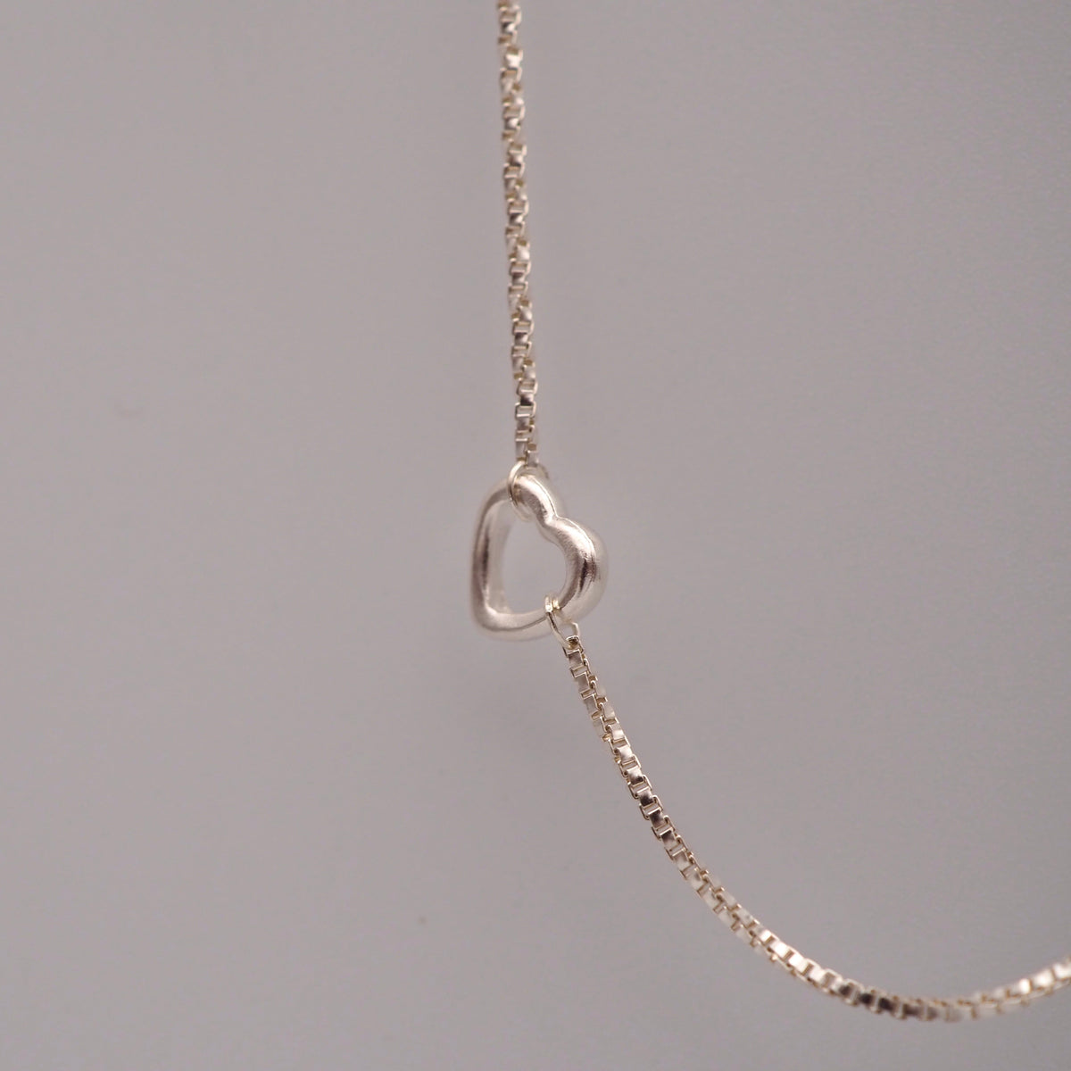 heart K necklace