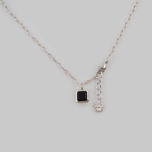 hopy necklace