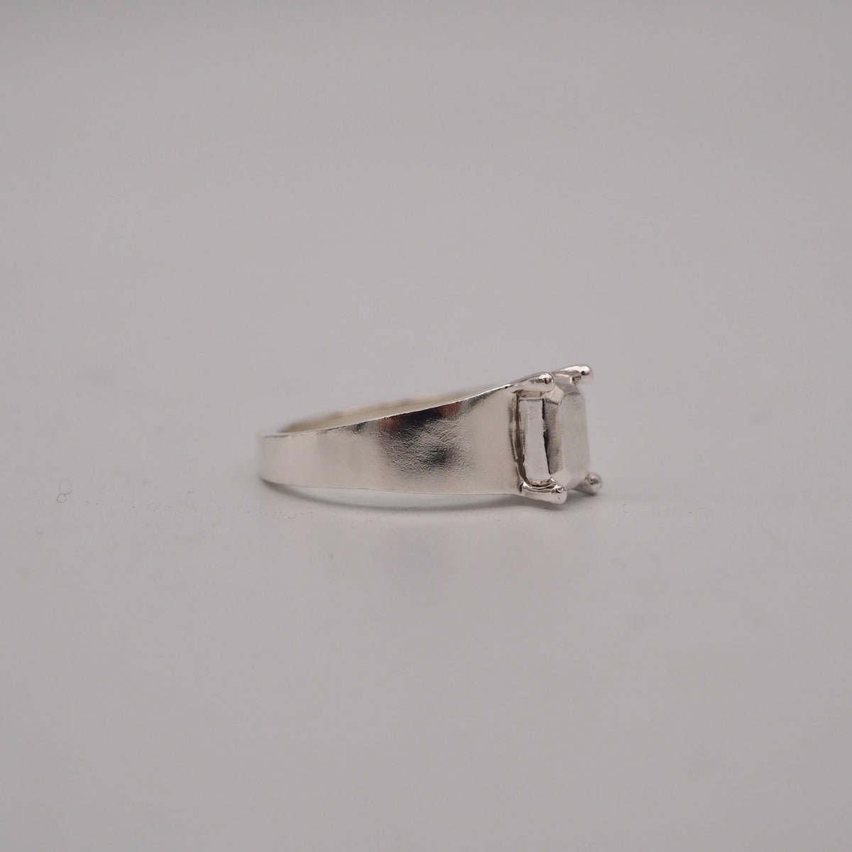 m emerald ring