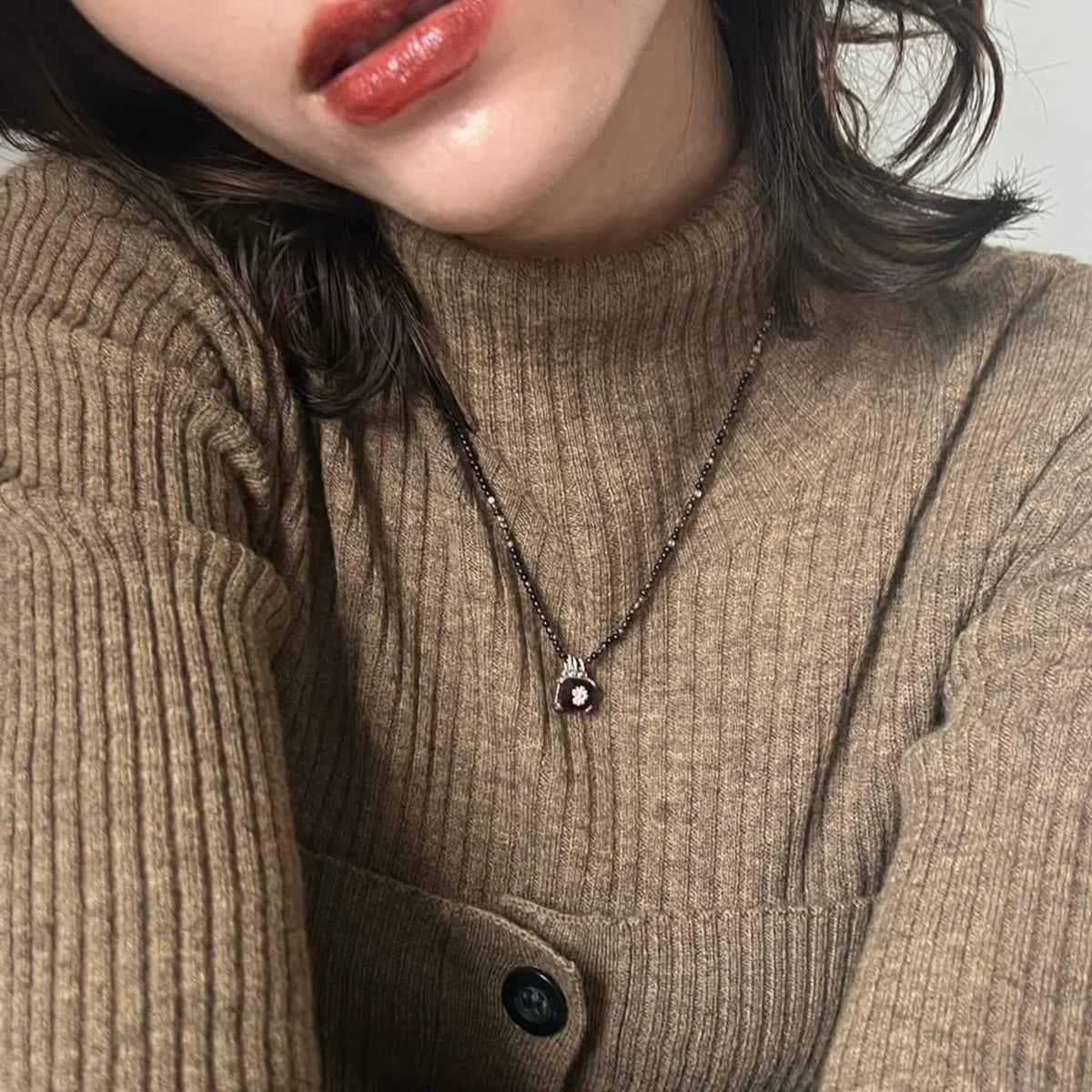 onem te necklace