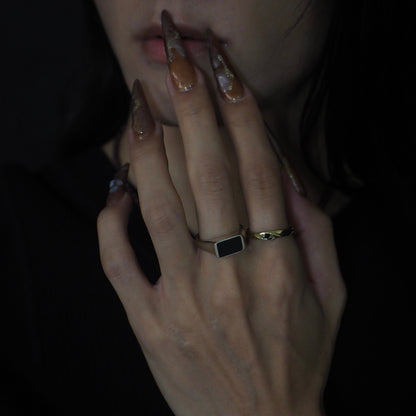 sg.delicate ring