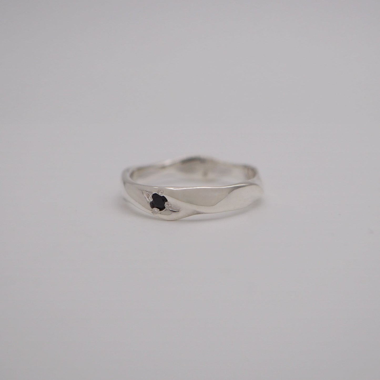 sg.delicate ring