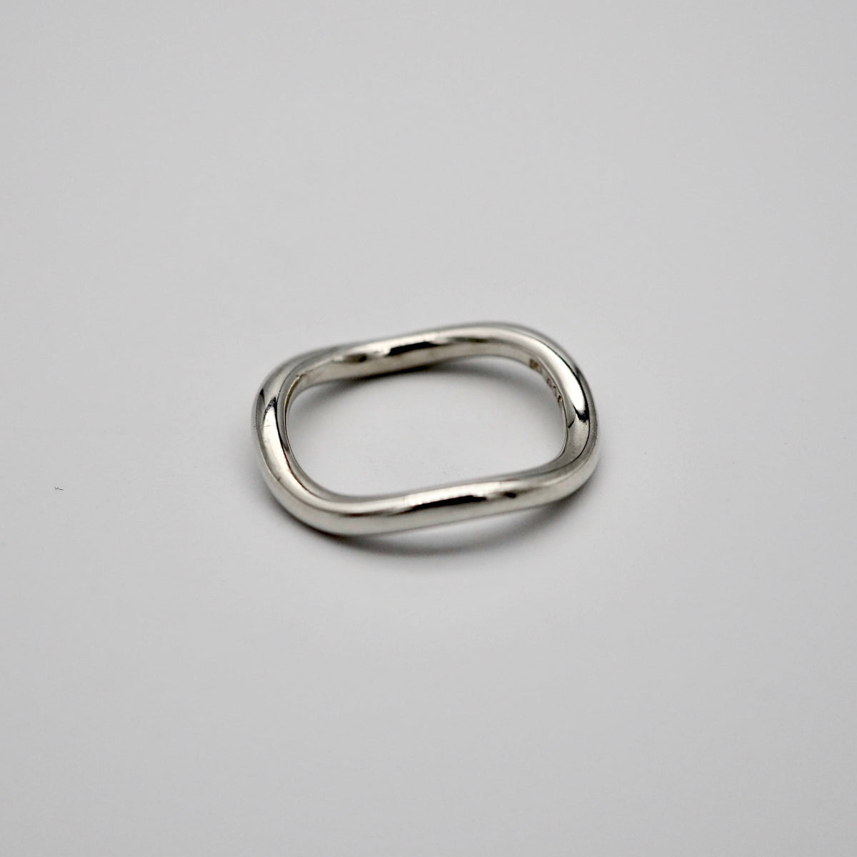 wv B ring