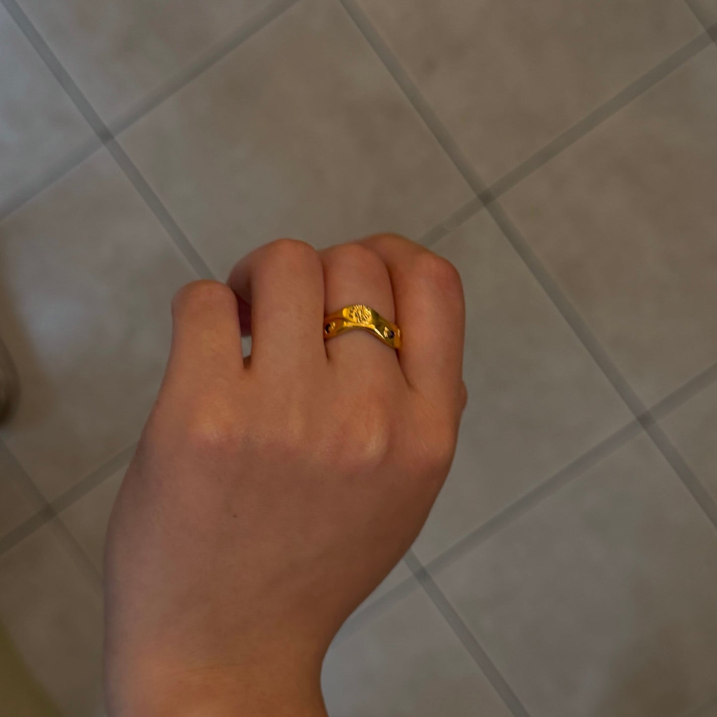 wv eight ring